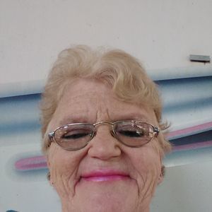 Meet your Posher, Marilyn